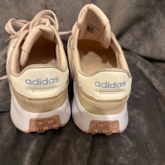 RUN 70S SHOES Adidas Women's Cream Sneakers - Picture 2 of 5